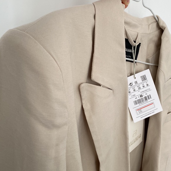 Pull&Bear double breasted Beige blazer (NWT) - Picture 9 of 14
